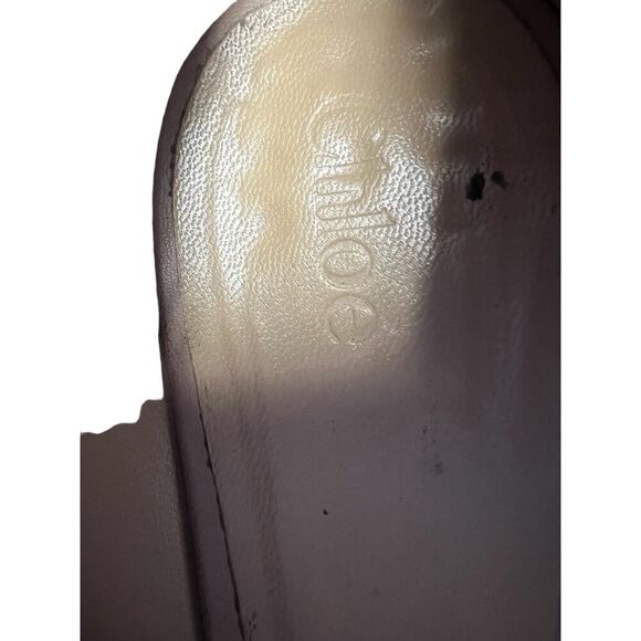 CHLOE Beige Leather Scalloped Block Heel Pumps Made Italy USA Size 8, MSRP:$550 - Picture 9 of 10